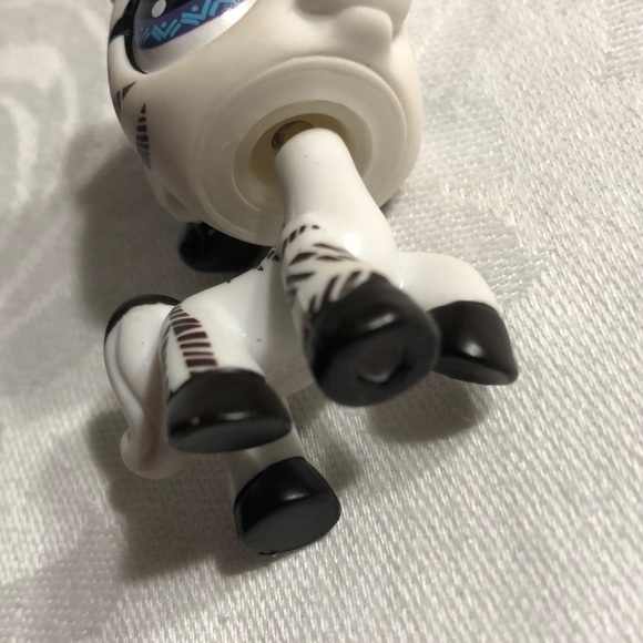 Littlest Pet Shop #903 Zebra LPS - Picture 9 of 16